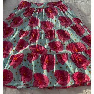 NWT - Victoria Dunn Bays Ruffle Skirt - NWT - Size Medium